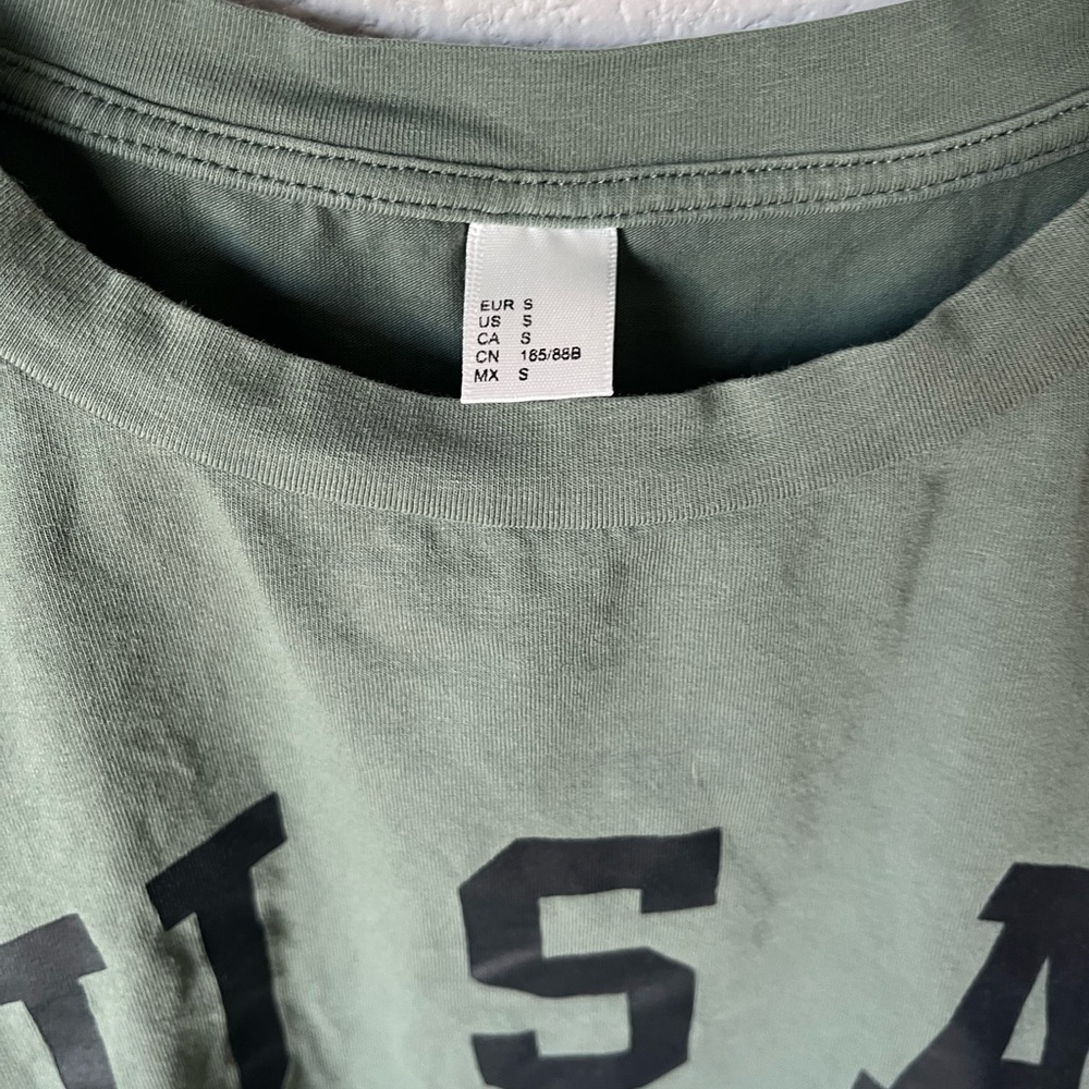 Green USA Graphic T-Shirt Crop - Picture 3 of 4